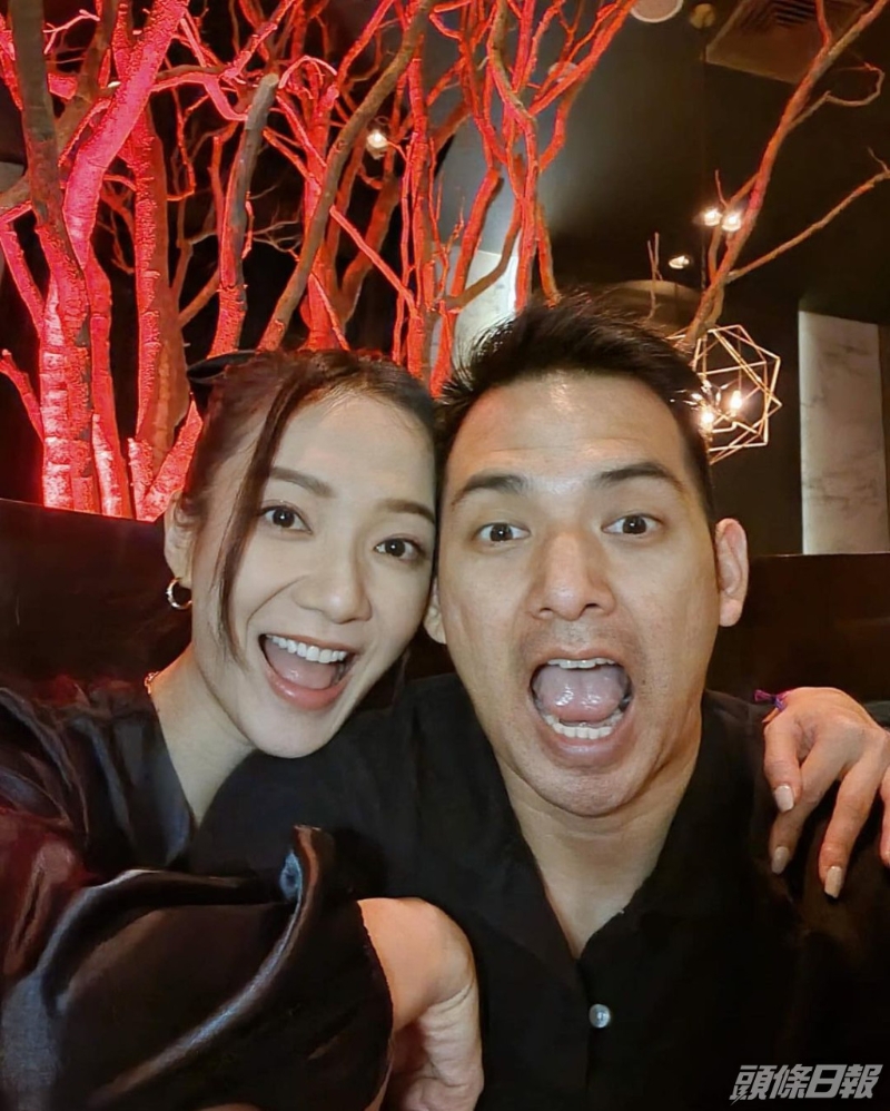 王君馨同老公10個月冇見。