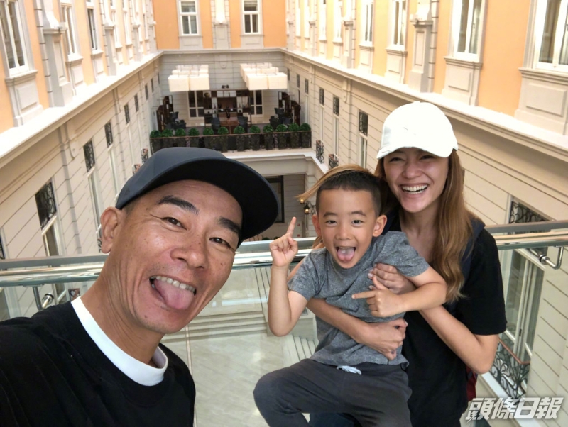 4ac524cbgy1fv6klfgyt3j22ds1sg1kx 4ac524cbgy1fv6klfgyt3j22ds1sg1kx