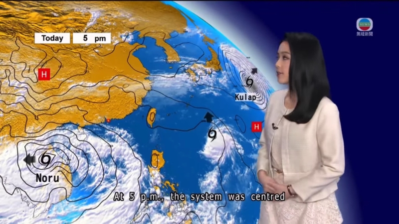 林婷婷于網(wǎng)上人氣甚高，一舉一動(dòng)間中都會(huì)成為網(wǎng)民熱話。