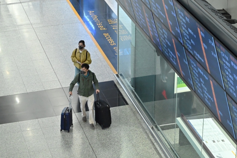 香港防疫措施放寬。 黃頌偉攝