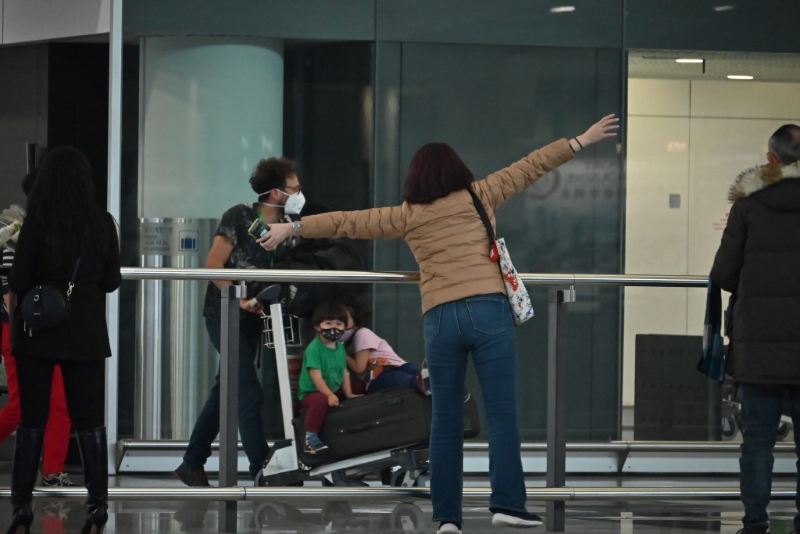 香港防疫措施放寬。 黃頌偉攝