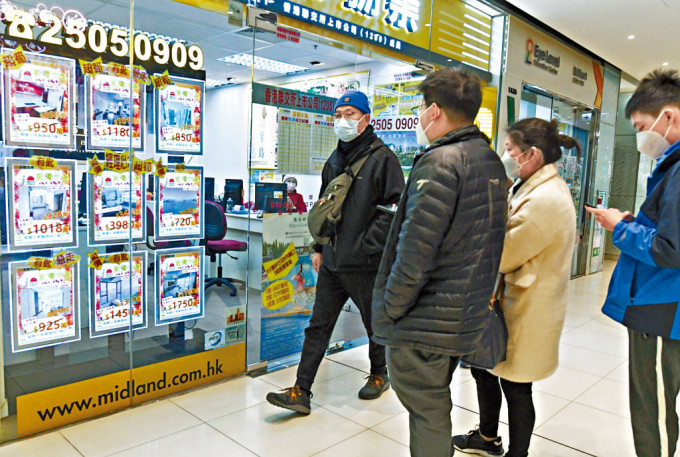 部分屋苑交投量稍為回升，個(gè)別屋苑現(xiàn)高市價(jià)成交。