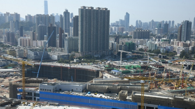 本港潛在一手私人住宅供應(yīng)，未來(lái)3至4年達(dá)10.5萬(wàn)個(gè)。 資料圖片