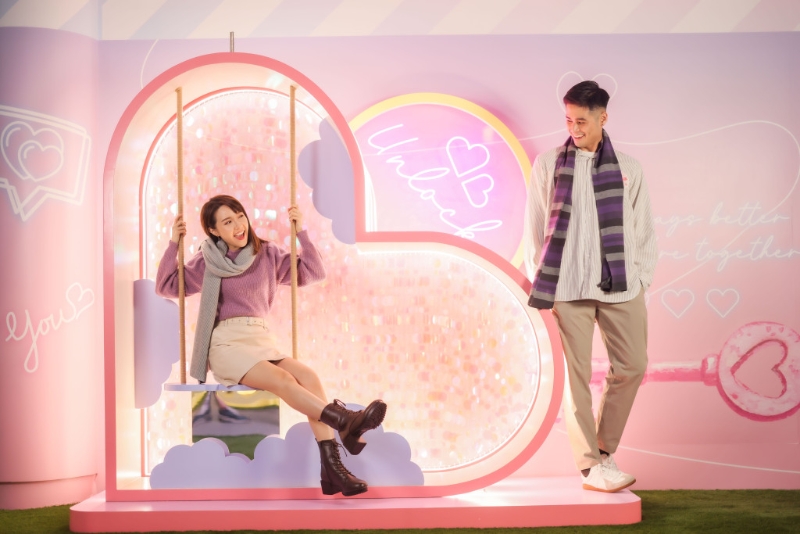 如風(fēng)鈴車站裝置。