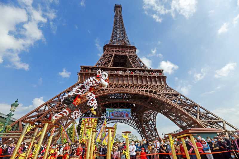 以縮小版世界地圖聞名。