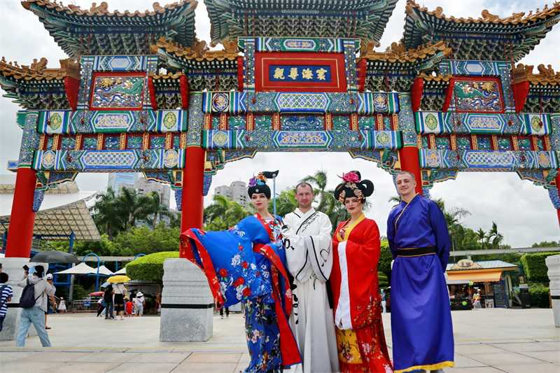 可體驗(yàn)世界各地獨(dú)特文化。