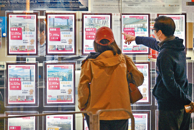 準(zhǔn)買家恐愈遲買愈貴，繼續(xù)四出覓盤。