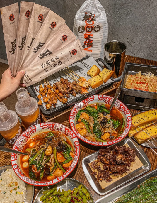 破店肥哈. 東北燒烤登陸在深圳了！ 圖源：小紅書@露露露萍兒