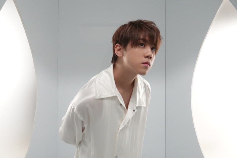 姜濤養(yǎng)傷兩個月，MIRROR 12子今日再次齊人出席活動。