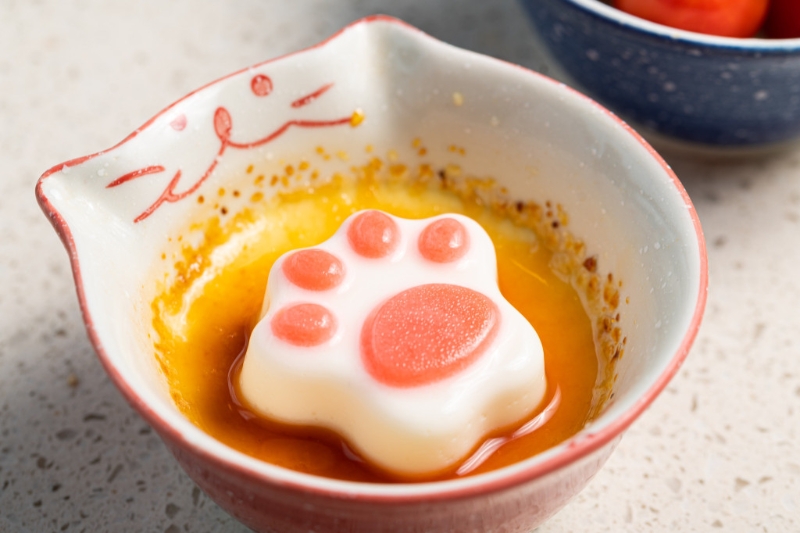 部分菜式用上貓抓的造型，賣(mài)相萌爆。