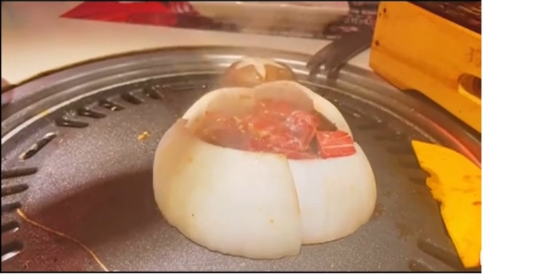 貓抓洋蔥牛小粒。 （圖片源自 bilibili.com 截圖）