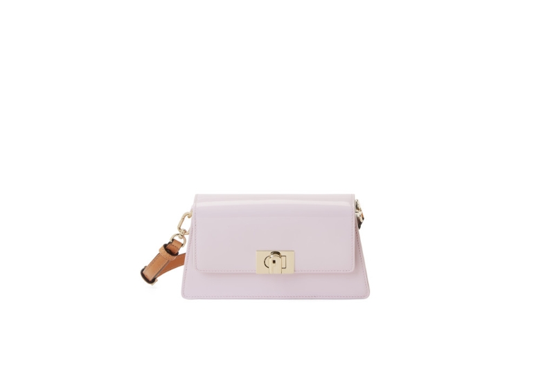 Zoe粉紅色Vacchetta皮革迷你手袋/$3，660/Furla。 