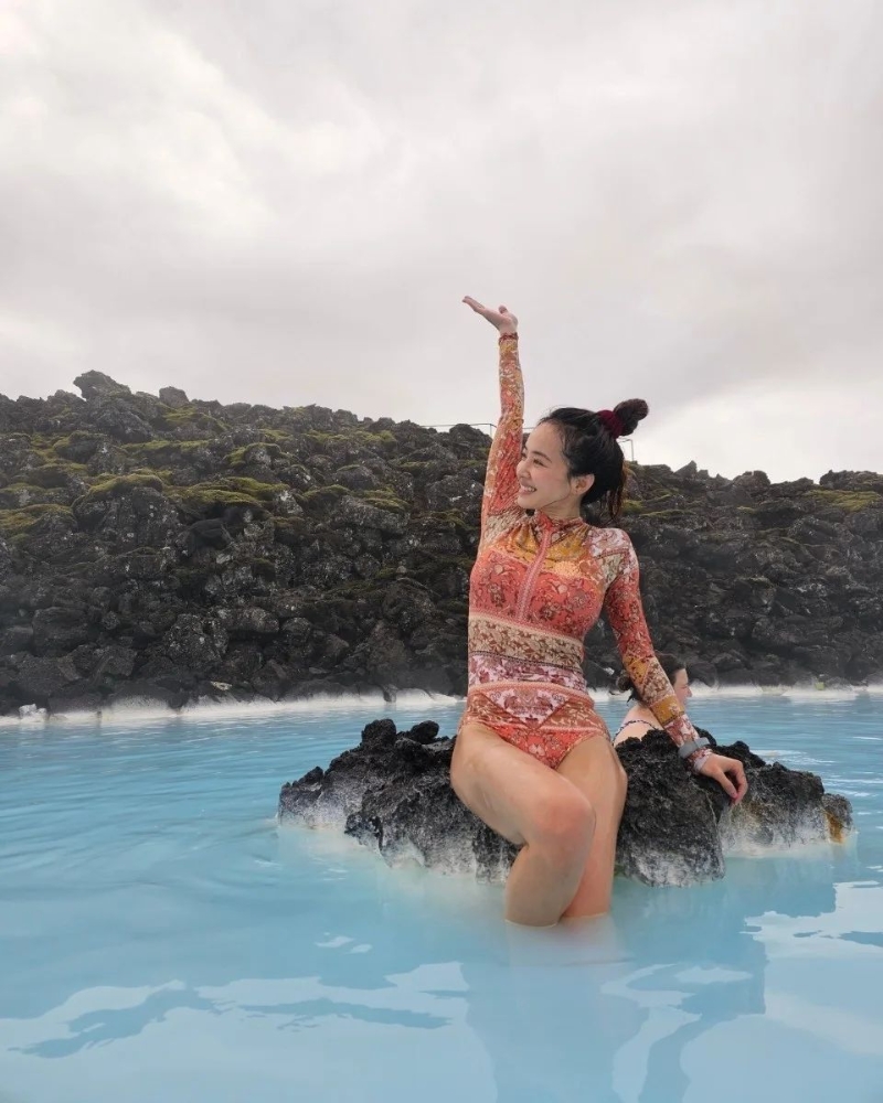 蔡依林泳衣非常密實。