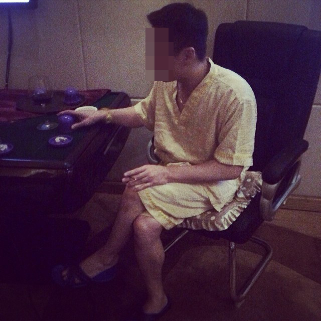 父親都好后生。