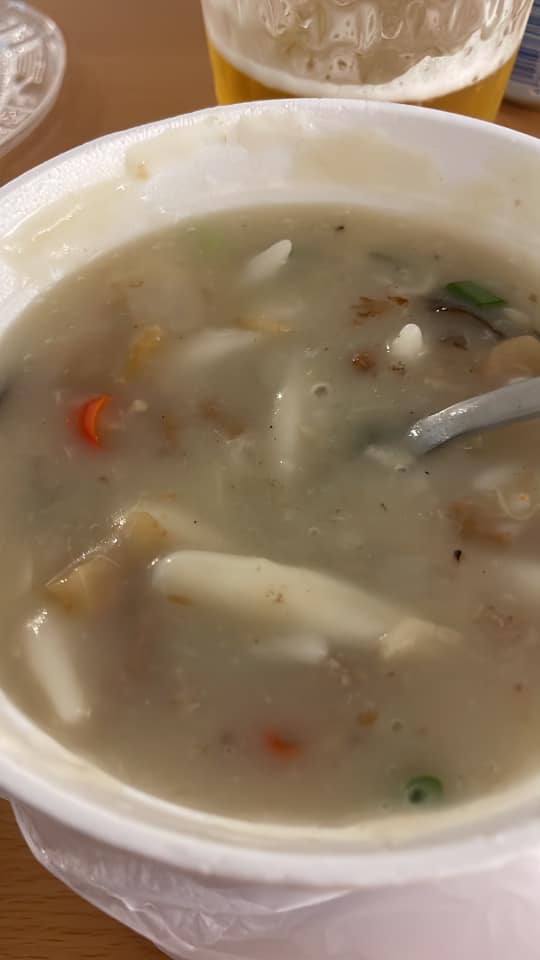 有網(wǎng)民光顧後分享照片