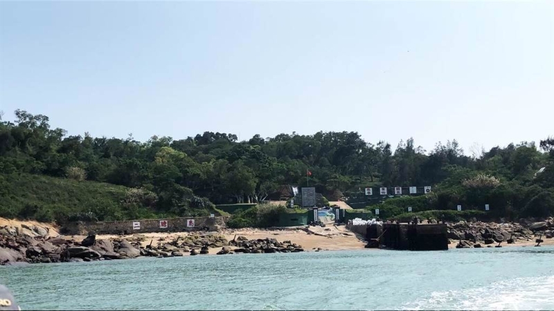 二膽上兵獲救，他因體力不支從海上打電話向大陸海警求援 。(中時資料庫)