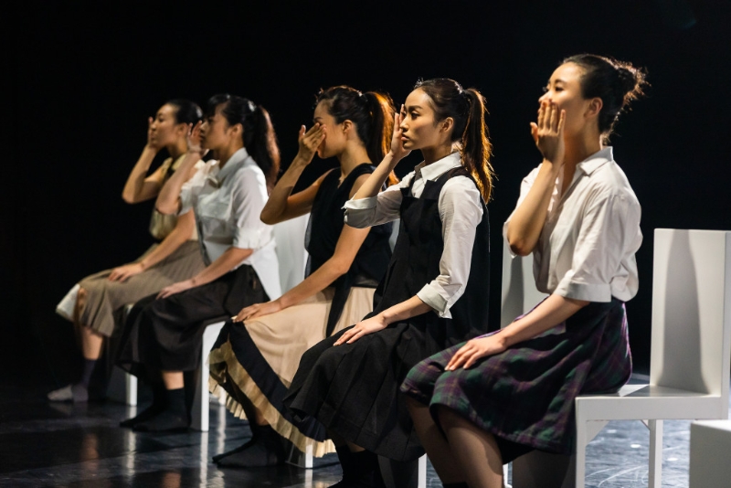 《兩生花》演出一幕。