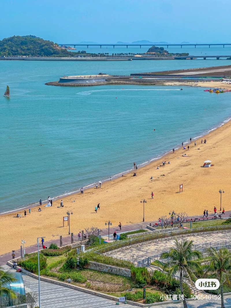  情侶路位于珠海香洲區(qū)。 （圖片來源：小紅書@Jessiebabe）