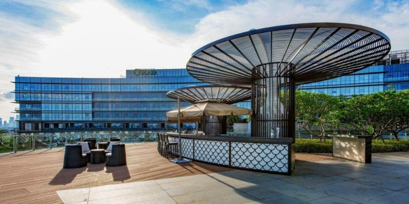 O'Plaza歡樂(lè)海岸購(gòu)物中心以環(huán)保及生態(tài)作為打造核心，建築面積約8萬(wàn)平方米。