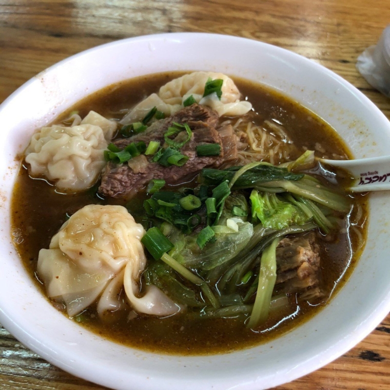 牛腩云吞面