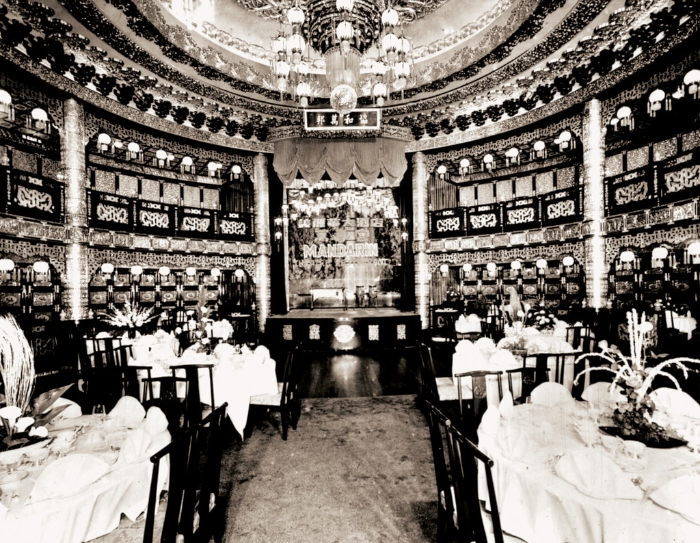 當(dāng)年美麗華酒店內(nèi)的萬(wàn)壽宮酒樓夜總會(huì)的表演舞臺(tái)