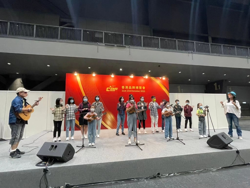 有服務(wù)葵青區(qū)多年的慈善音樂團(tuán)體的青田之優(yōu)音樂藝術(shù)學(xué)院曾到多過地方進(jìn)行表演