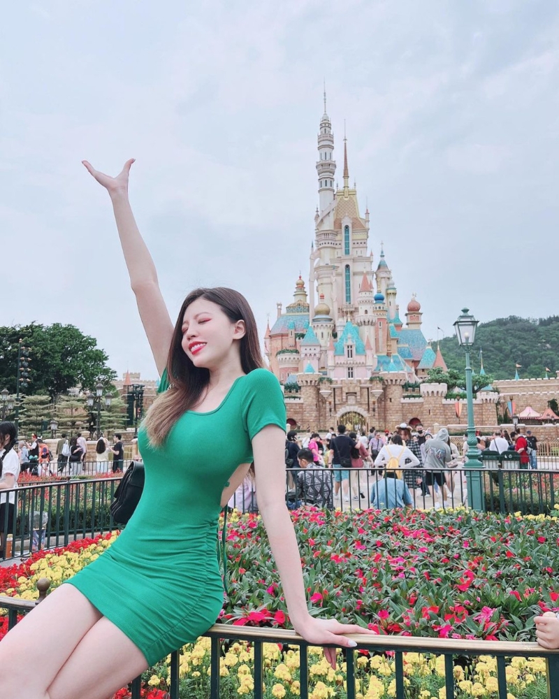 香港迪士尼樂(lè)園 香港迪士尼樂(lè)園