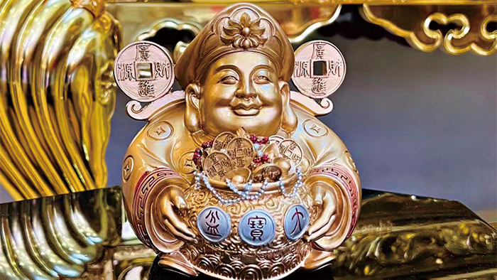 拜神一定要取&ldquo;一&rdquo;、&ldquo;三&rdquo;、&ldquo;五&rdquo;單數(shù)的數(shù)量。因?yàn)閱螖?shù)代表陽(yáng)性，代表陽(yáng)氣，可以壓煞。