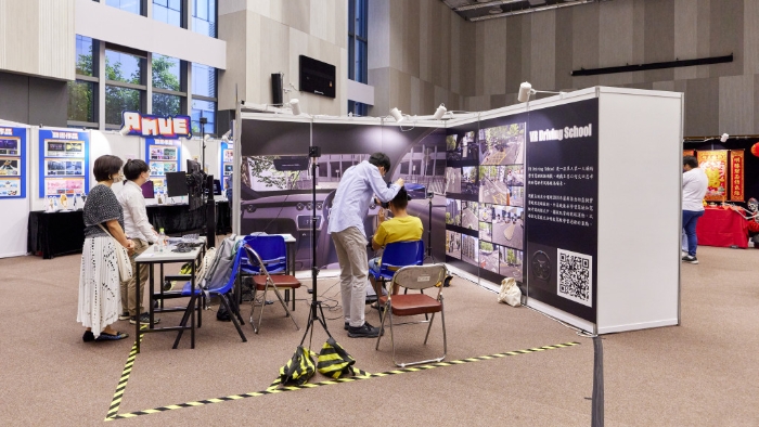 都大伙業(yè)界研發(fā)虛擬實境駕駛訓練系統(tǒng)。