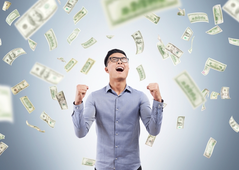 從6月起財運一路走旺到6月22日端午節(jié)的3生肖，依序是生肖豬、蛇、馬