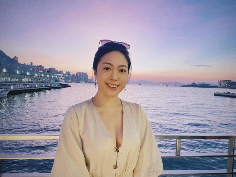 唐海汶早前曬出低胸照。