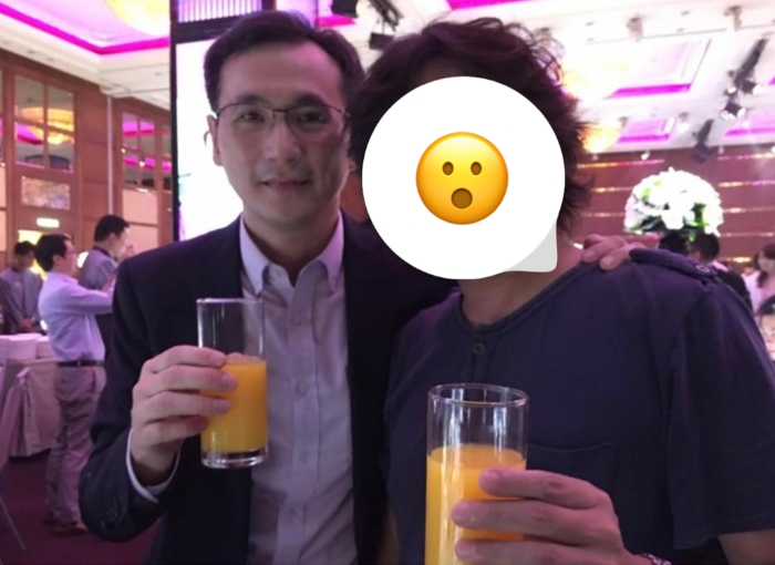 臺北市議員徐巧芯在PTT公布，導(dǎo)演&ldquo;輝哥&rdquo;與民進(jìn)黨高層的合照