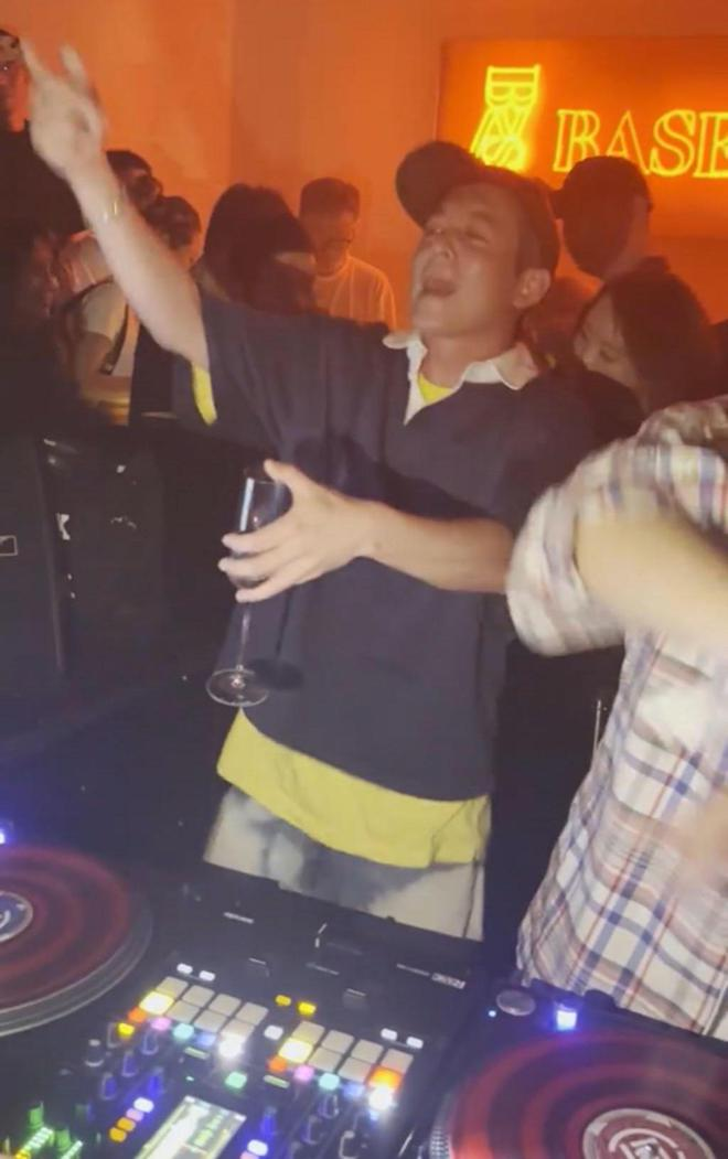 陳冠希炒熱全場(chǎng)氛圍