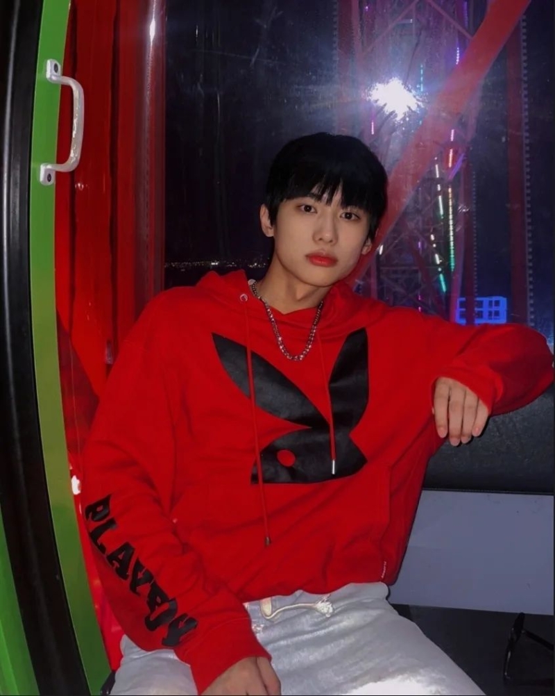 耀樂早前有性愛片外流，令形象受損。