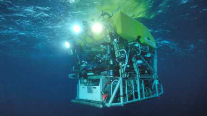 遙控潛水器(ROV)“維克多6000”(Victor 6000) 遙控潛水器(ROV)“維克多6000”(Victor 6000)