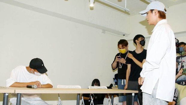 網(wǎng)紅耀樂(lè)發(fā)文曝炎亞綸違背意愿拍攝私密片，炎亞綸則否認(rèn)