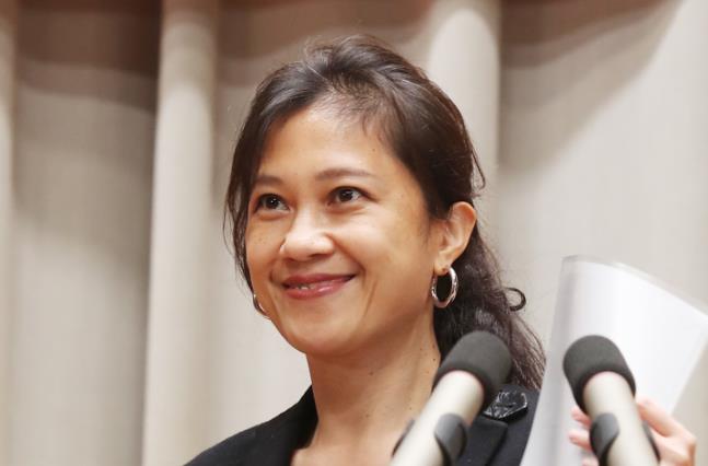 Kolas涉入不倫戀 Kolas涉入不倫戀