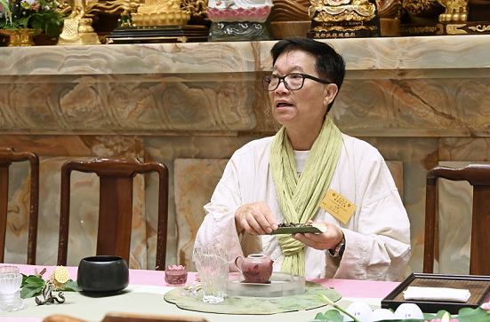 茶禪大師徐國璽教授 茶禪大師徐國璽教授