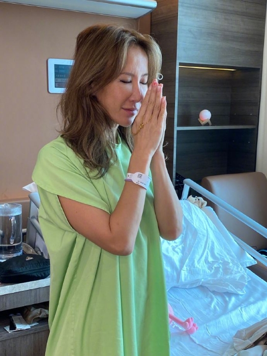 已入院進行手術(shù)的李玟望盡早康復(fù)，能快快再踏上舞臺表演。