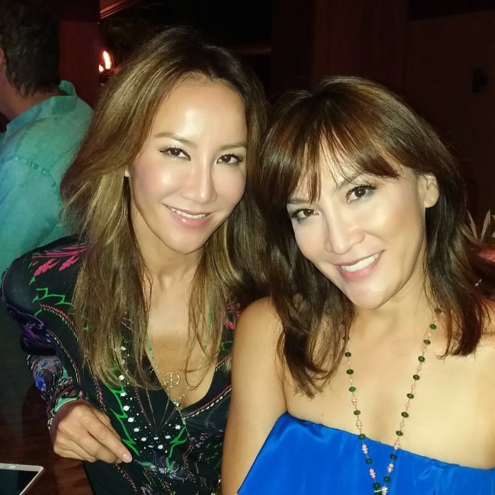 二姐李思林（右）表示會(huì)向涉案人士保留法律追究權(quán)利。