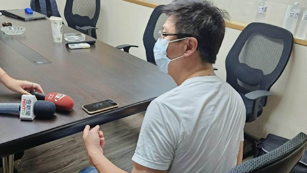 L先生表示他跟前妻2015年才離婚，黃是睜眼說瞎話。