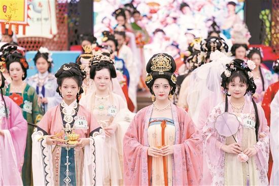 佛山舉辦花朝節(jié)。受訪者供圖