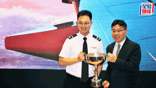 林世雄吁學(xué)生考慮航空或海運文憑課程 林世雄吁學(xué)生考慮航空或海運文憑課程