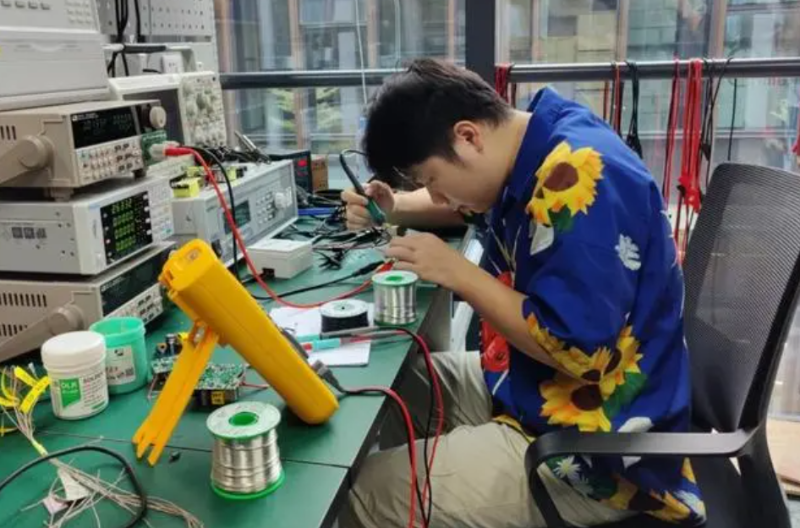 氮芯科技技術(shù)檢測實驗室