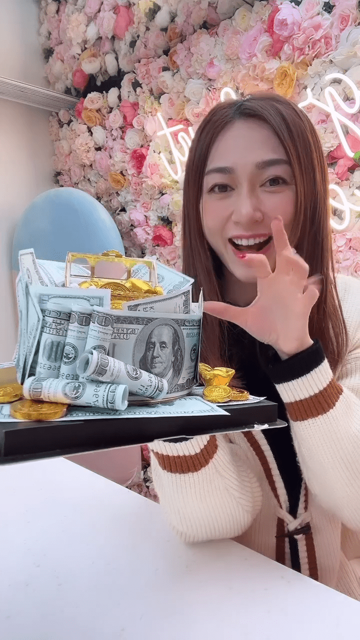 今年2月Jordon生日，黃嘉雯曾親手做Money蛋糕送男友