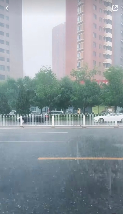 杜蘇芮將至，北京周六開始下雨。