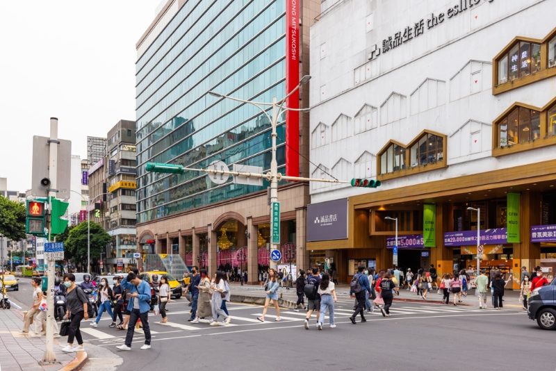 網(wǎng)友觀察中山站正妹最多