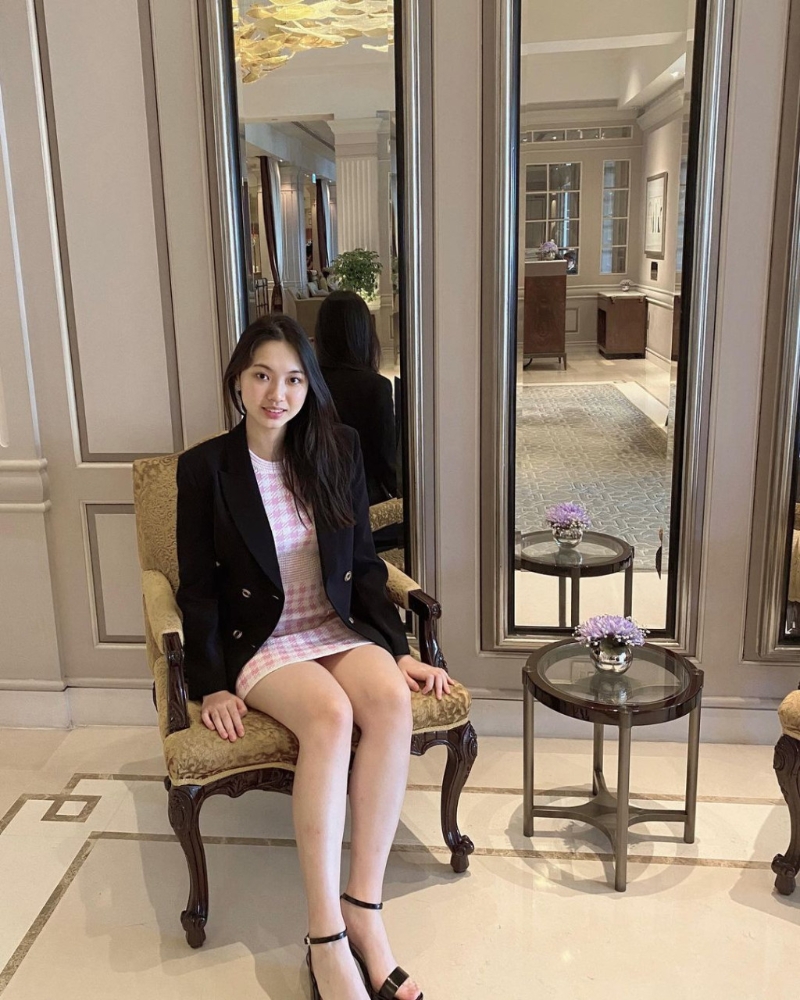 吳詠婷樣貌陽(yáng)光，氣質(zhì)出眾。