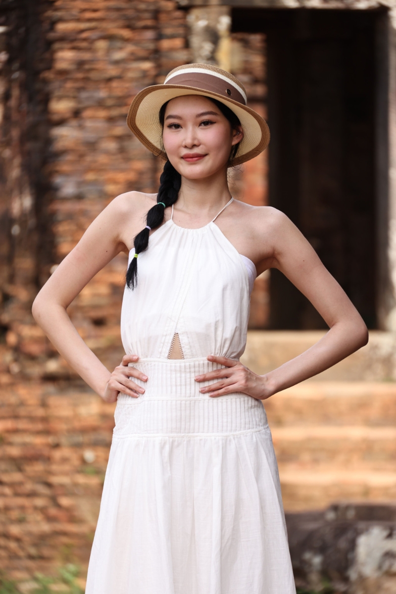 現(xiàn)年23歲的8號姜依寧（Jenny）。