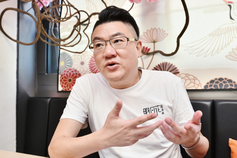 陳強指自日本排放核廢水消息后生意下跌一半。